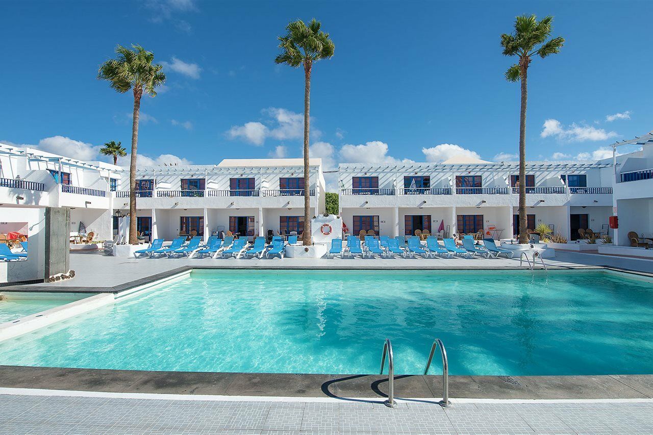 Aparthotel Atlantic View Resort Пуэрто дель Кармен Экстерьер фото