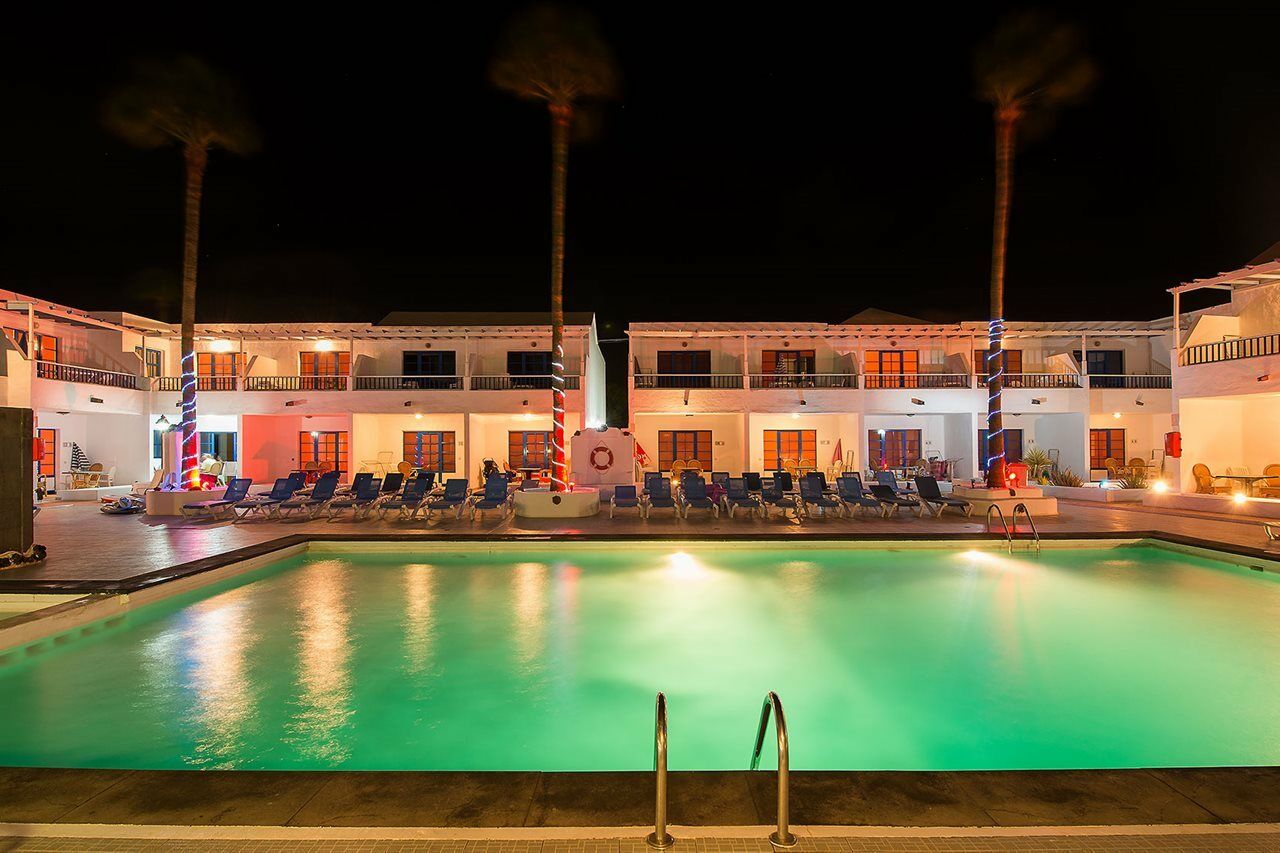 Aparthotel Atlantic View Resort Пуэрто дель Кармен Экстерьер фото